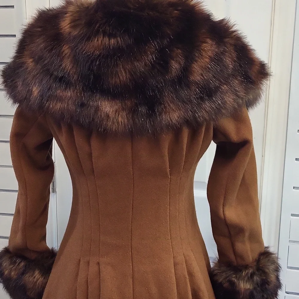 NWT, VINTAGE COLLECTIF PEARL TAN COAT, XS - Picture 7 of 14